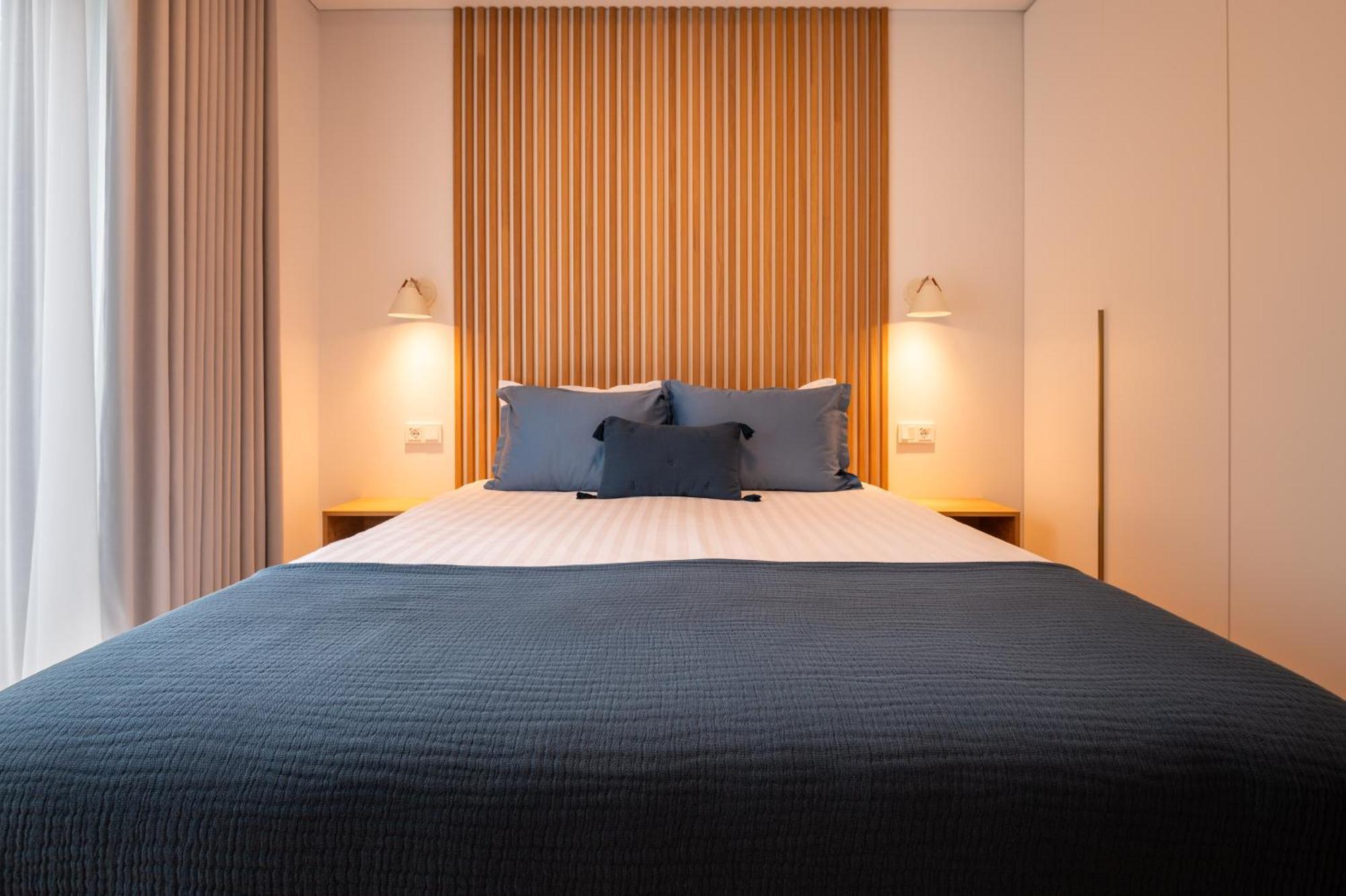 D33 Vilnius - Brand New Luxury Apartment With Terrace, Garden, Ac And Parking ภายนอก รูปภาพ
